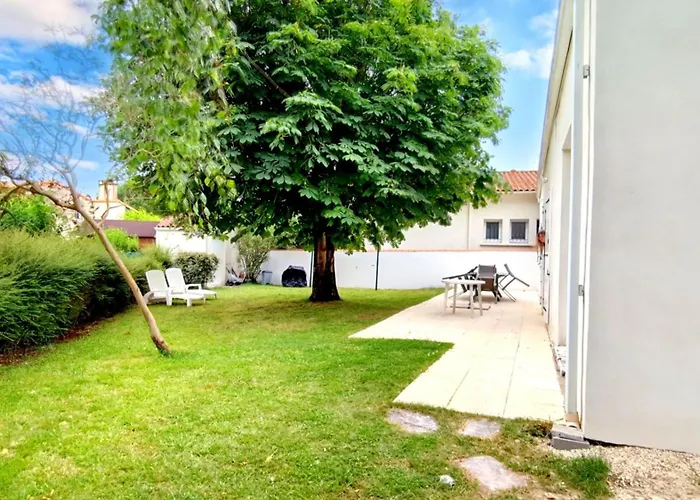 Feriehus Sous Le Marronnier - Maison Pour 4 Avec Jardin Royan