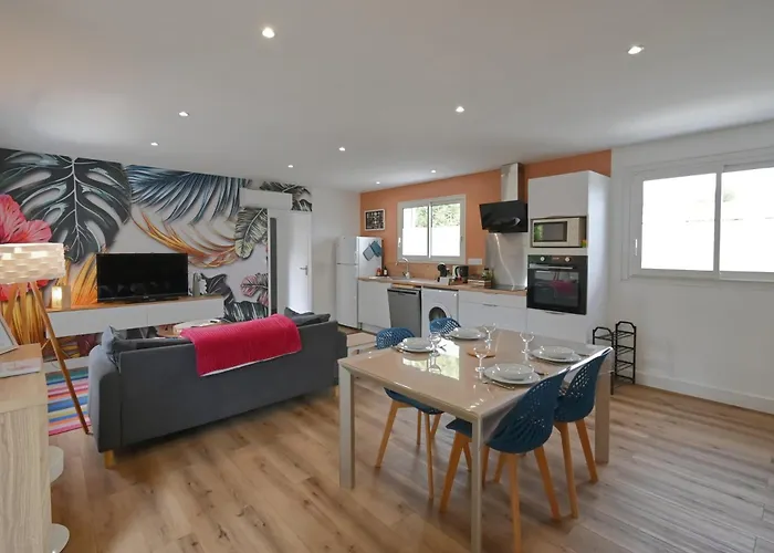 Sous Le Marronnier - Maison Pour 4 Avec Jardin * Royan