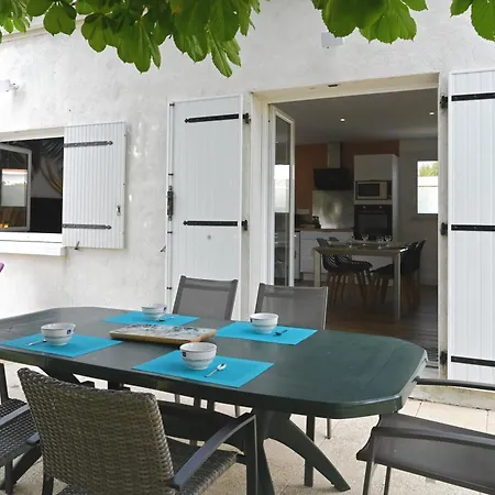 Holiday home Sous Le Marronnier - Maison Pour 4 Avec Jardin Royan
